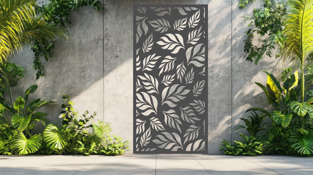 Botanic Wonder privacy screen in Berry Grey Gloss, delivering a contemporary, neutral-toned leaf motif for stylish gardens and interiors.
